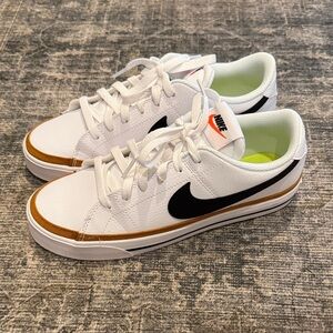 Women's Court Legacy Next Nature Casual Sneakers